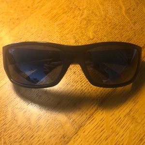 Maui Jim Wassup Sunglasses in black